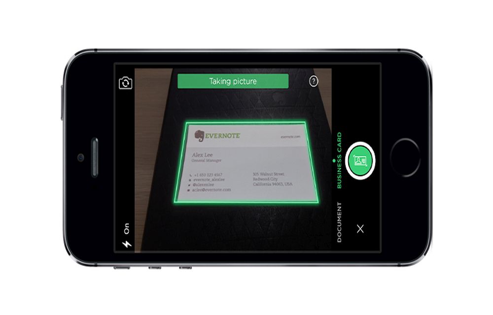 Top 6 Apps To Manage Business Cards Virtually