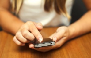 Advantages and Disadvantages of Smartphones