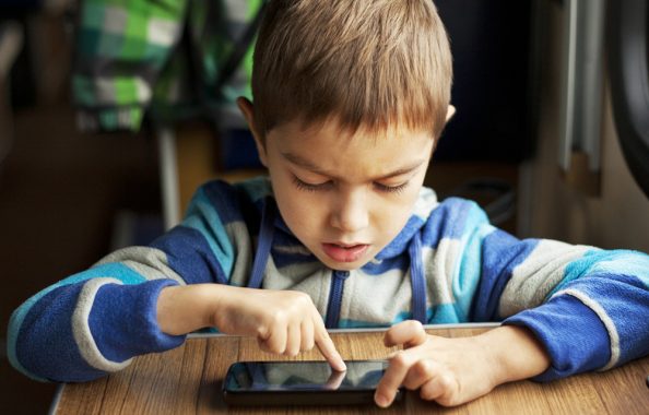 Studies found that Heavy Smartphone Use Can Make Children Cross-Eyed