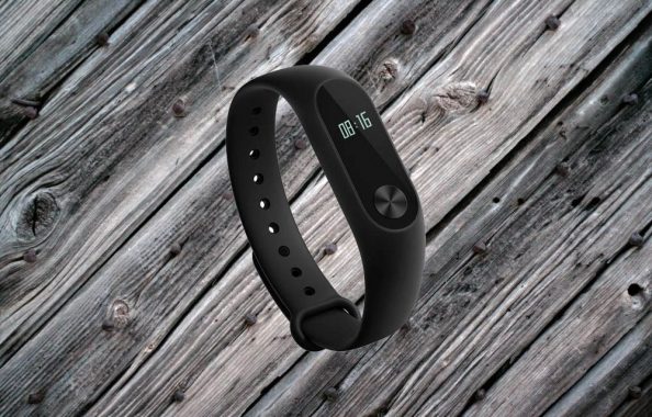 Xiaomi Mi Band 2 Review