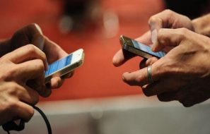 200+ Quick Chat Abbreviations For Messengers