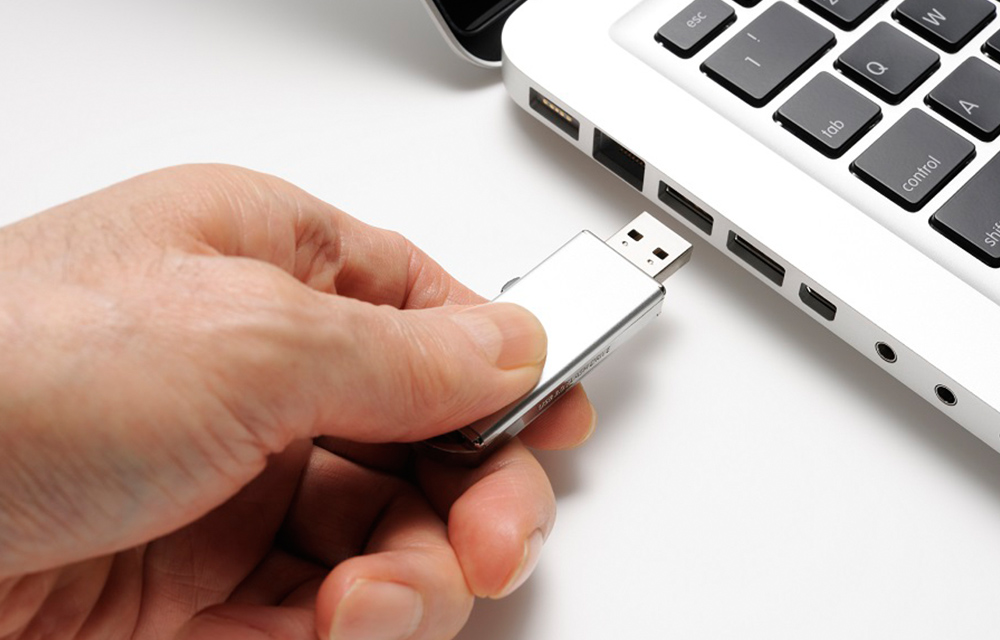 hiv-testing-via-usb-stick