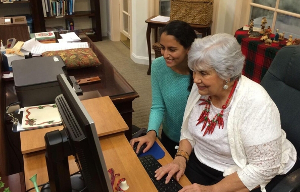 Ways to Help Seniors Reconnect with Tech