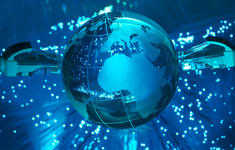 Advantages and Disadvantages of Internet