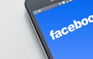 How to turn off the Microphone in Facebook