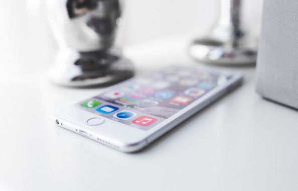 Some Unique iOS Apps to Try On Your iPhone