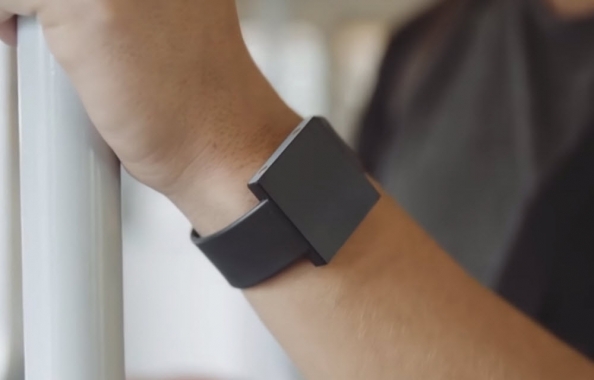 Basslet is a Wearable Sub woofer Which Has Already Gathered €599,950 on Kickstarter