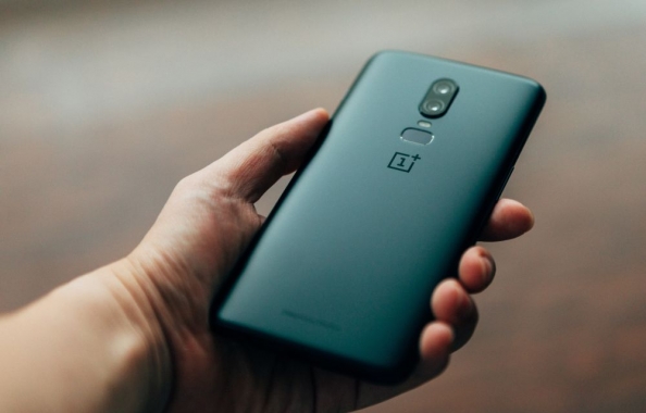 OnePlus announces OnePlus 6 Red Edition with 8GB RAM and 128GB Storage