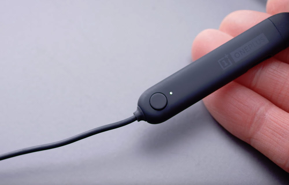 OnePlus Bullets Volume Control