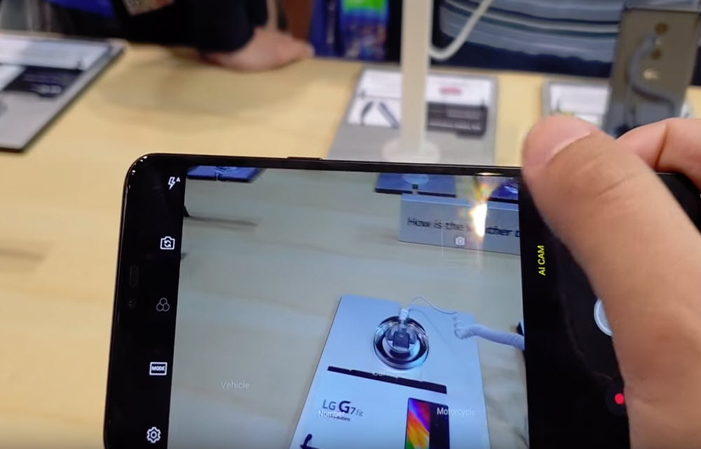 LG G7 Fit Camera