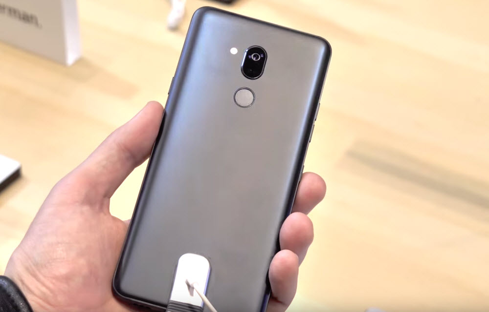 LG G7 One Design