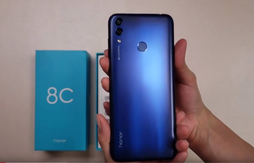 Huawei Honor 8C Design