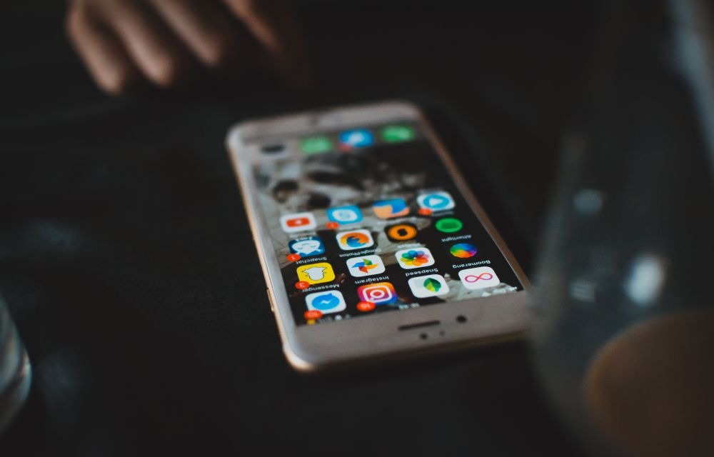 You Can Easily Unzip Your Zip Files on iPhone With This iOS Shortcut