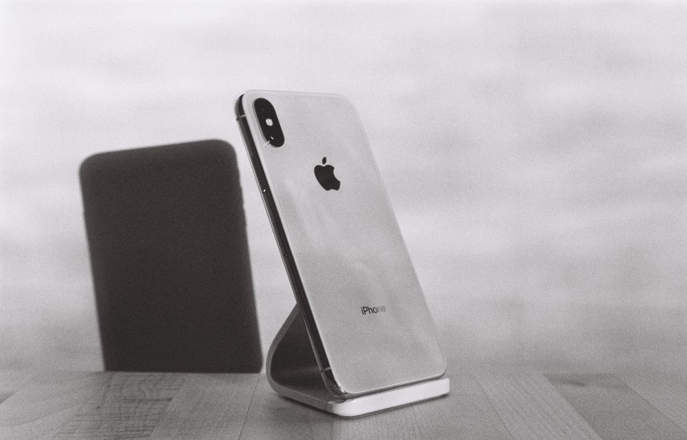 iPhone Xr vs iPhone X Comparison