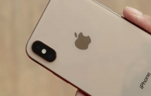 iPhone Xs Camera