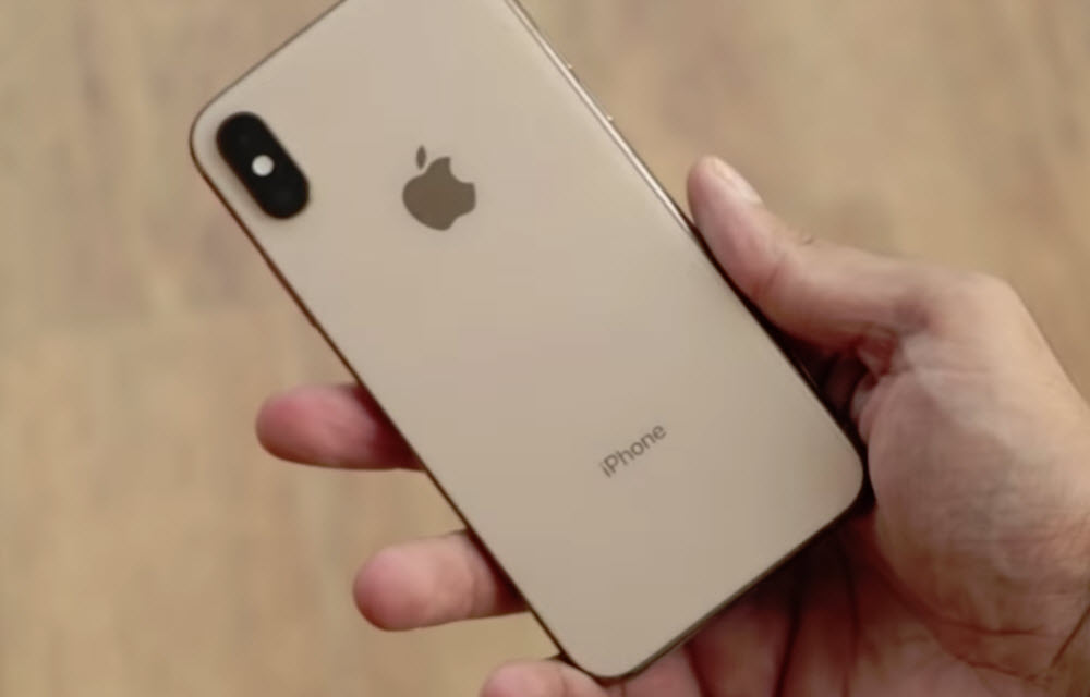 iPhone Xs Design