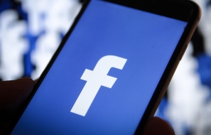 Facebook may face a record fine from the US regulators for violation the agreement the company had with the US