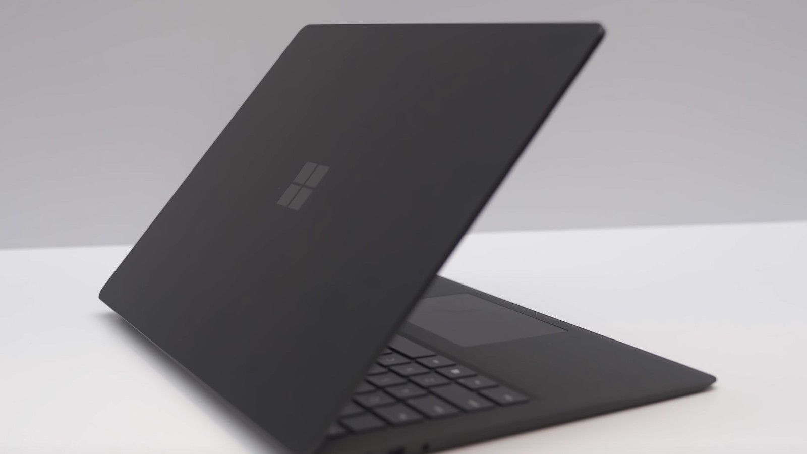 Surface Laptop 2