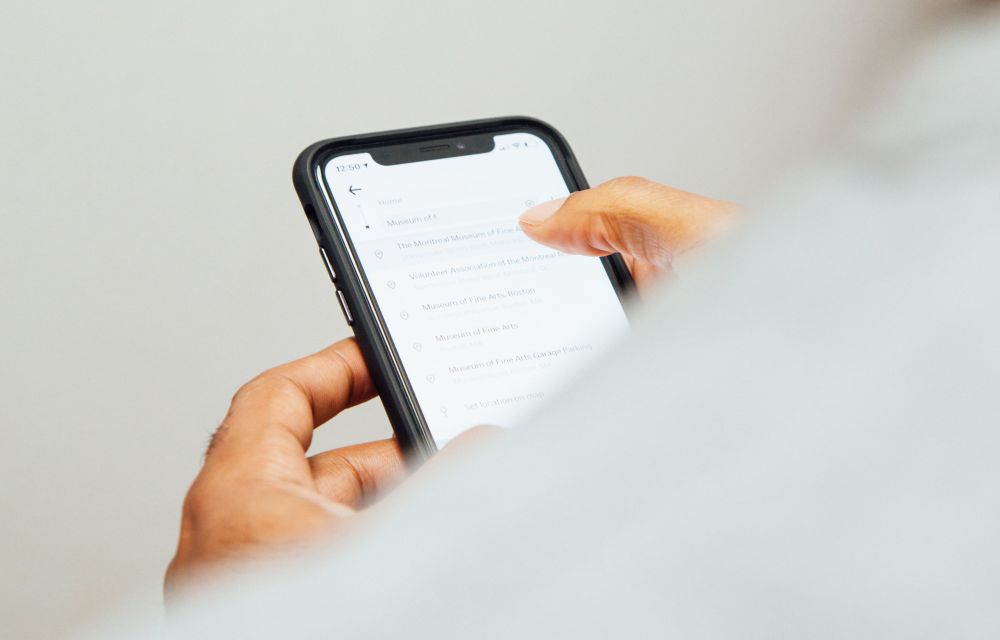 How to Enable or Disable Auto iOS Updates?