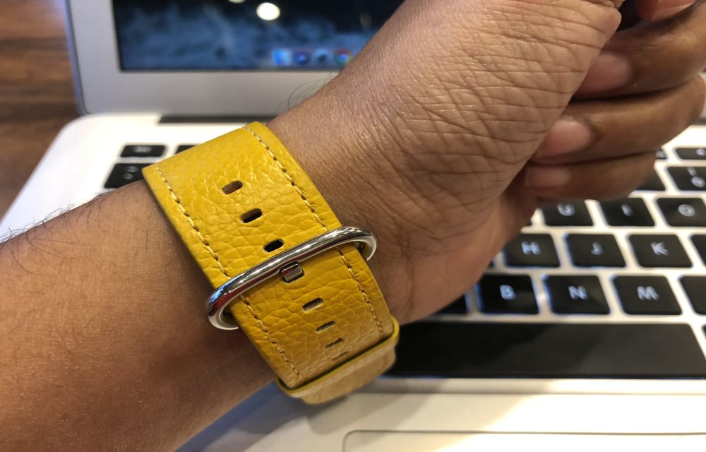 Classic Buckle Leather Band