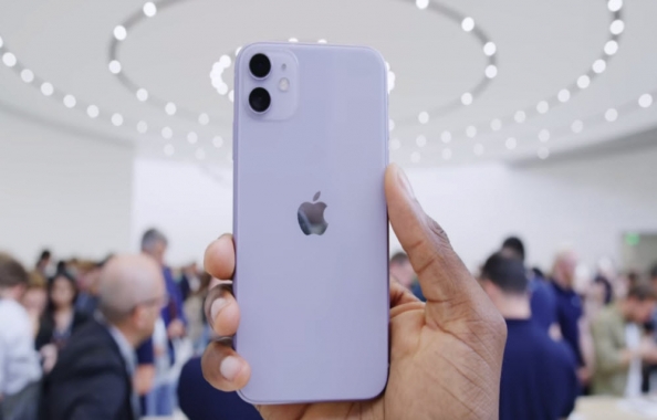 iPhone X vs iPhone 11 Comparison