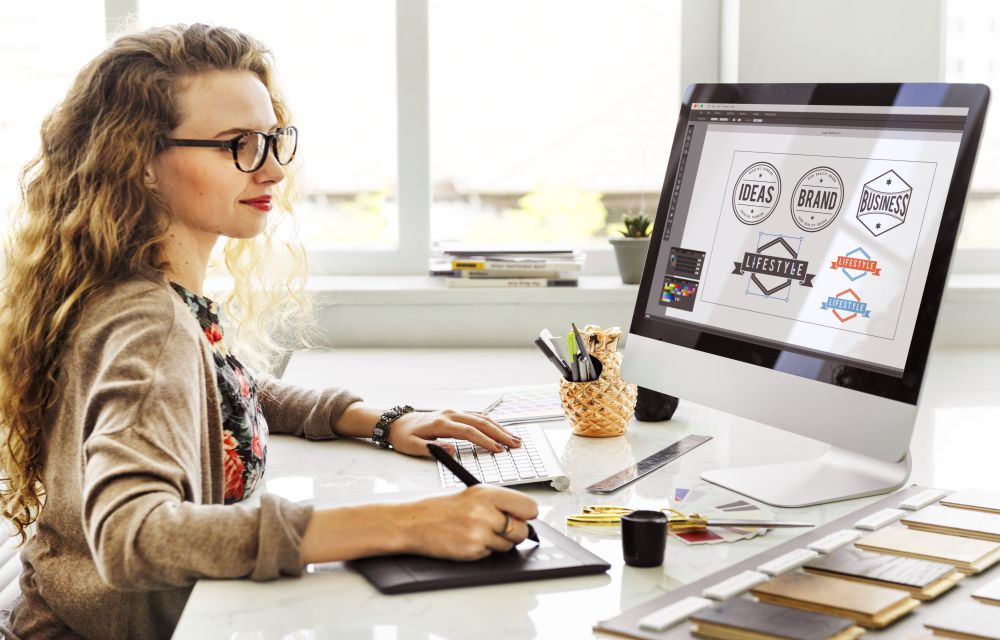The Best Alternatives to Photoshop for Designers and Non Designers [Free and Paid]