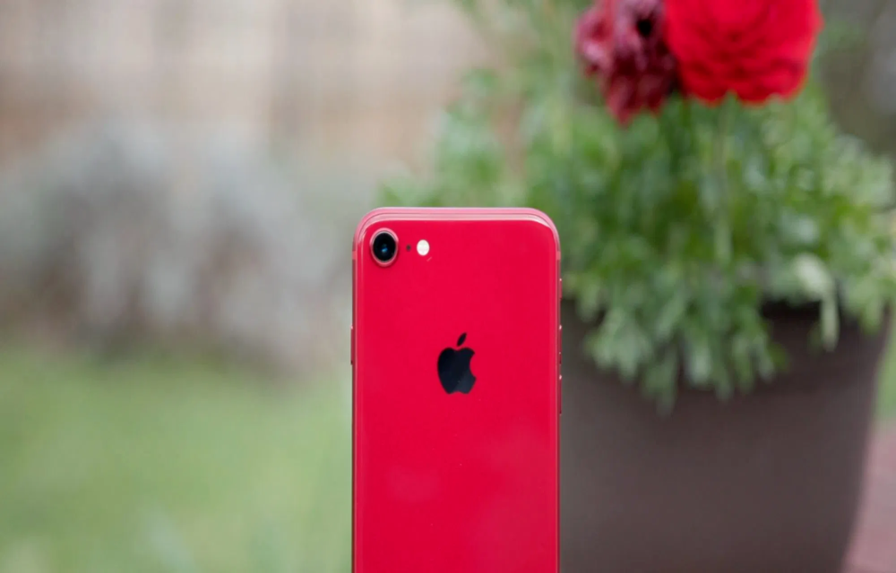Apple iPhone SE