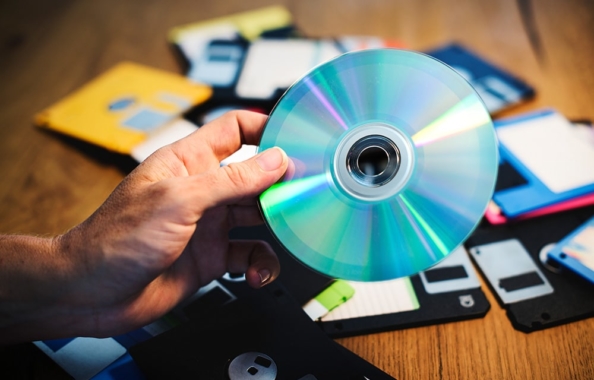 How to Burn a CD or DVD in Windows 10