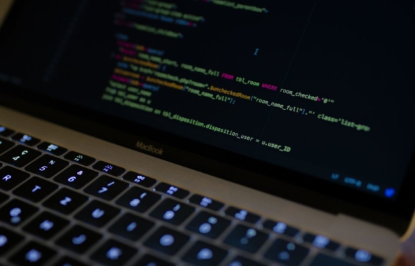 4 Ways To Use Technology To Make Company Projects Run Smoothly