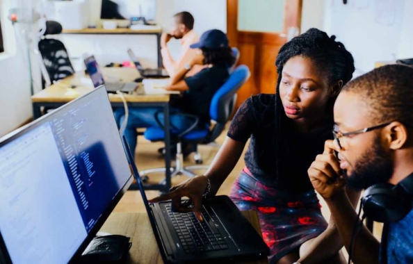 Tech Innovation Hubs on Campus